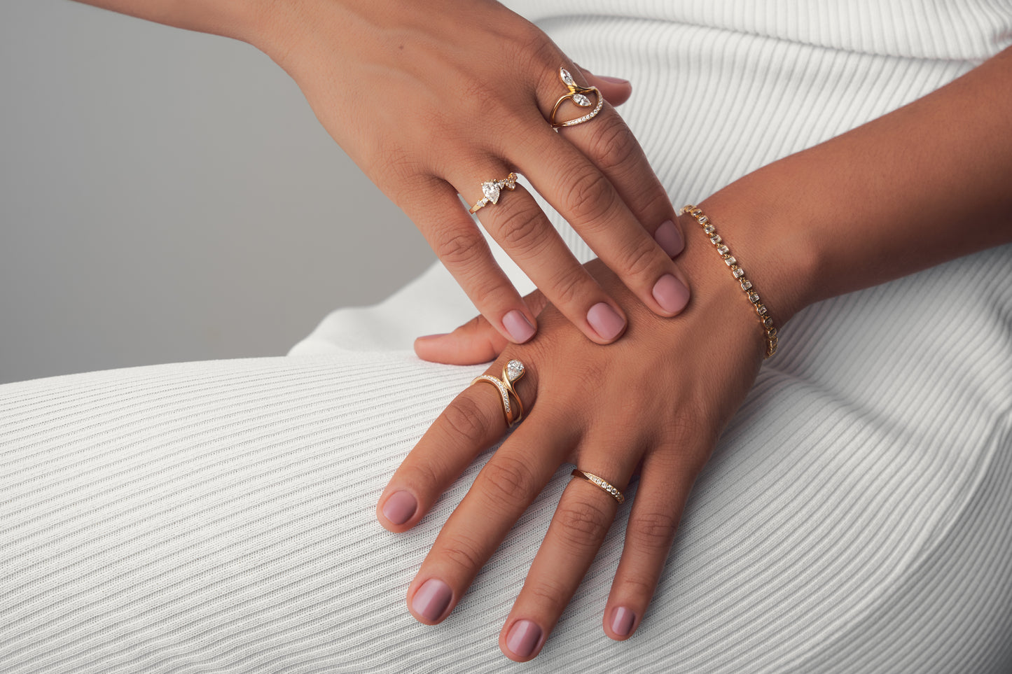 Diamond Wedding Band - MOBIUS