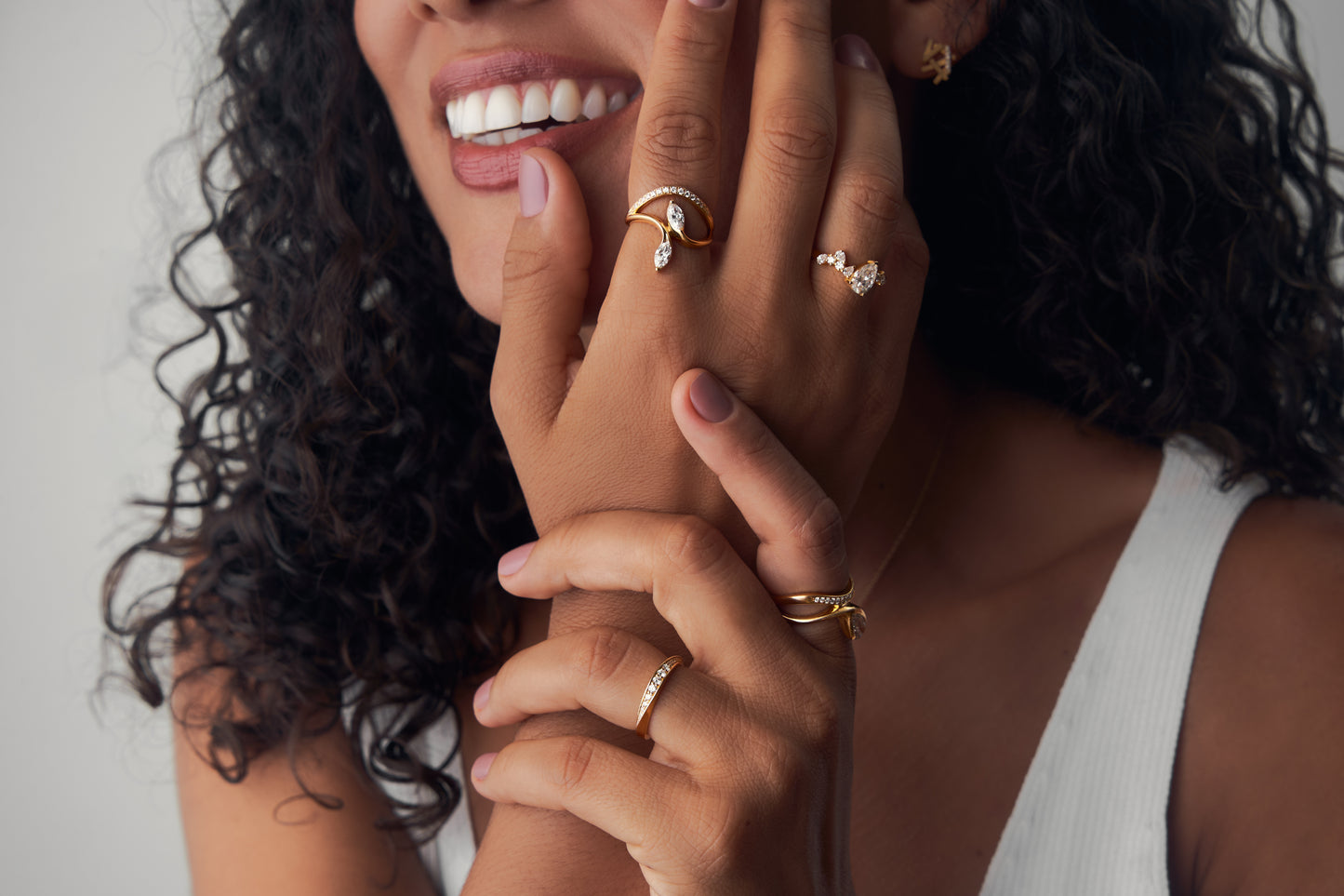 Diamond Wedding Band - MOBIUS