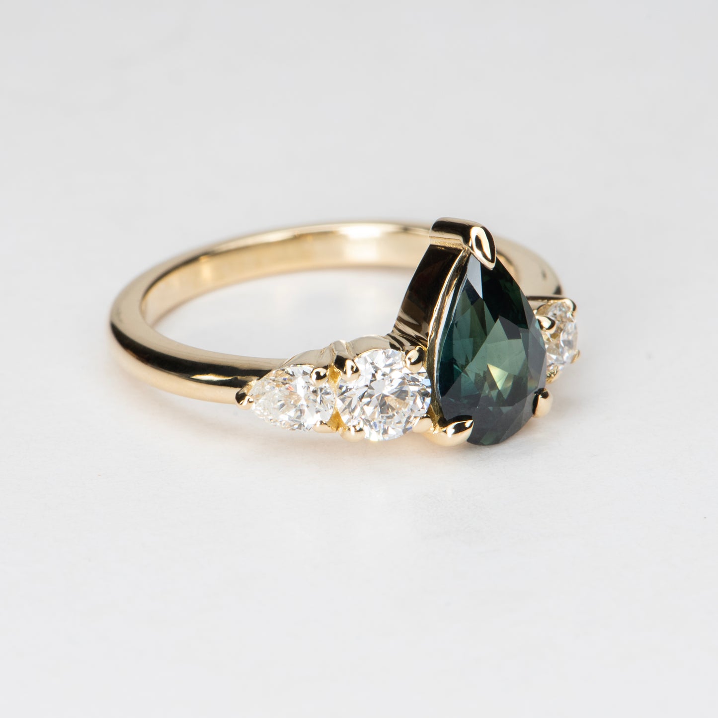 1.15ct Parti Sapphire - EUCALYPT SKY