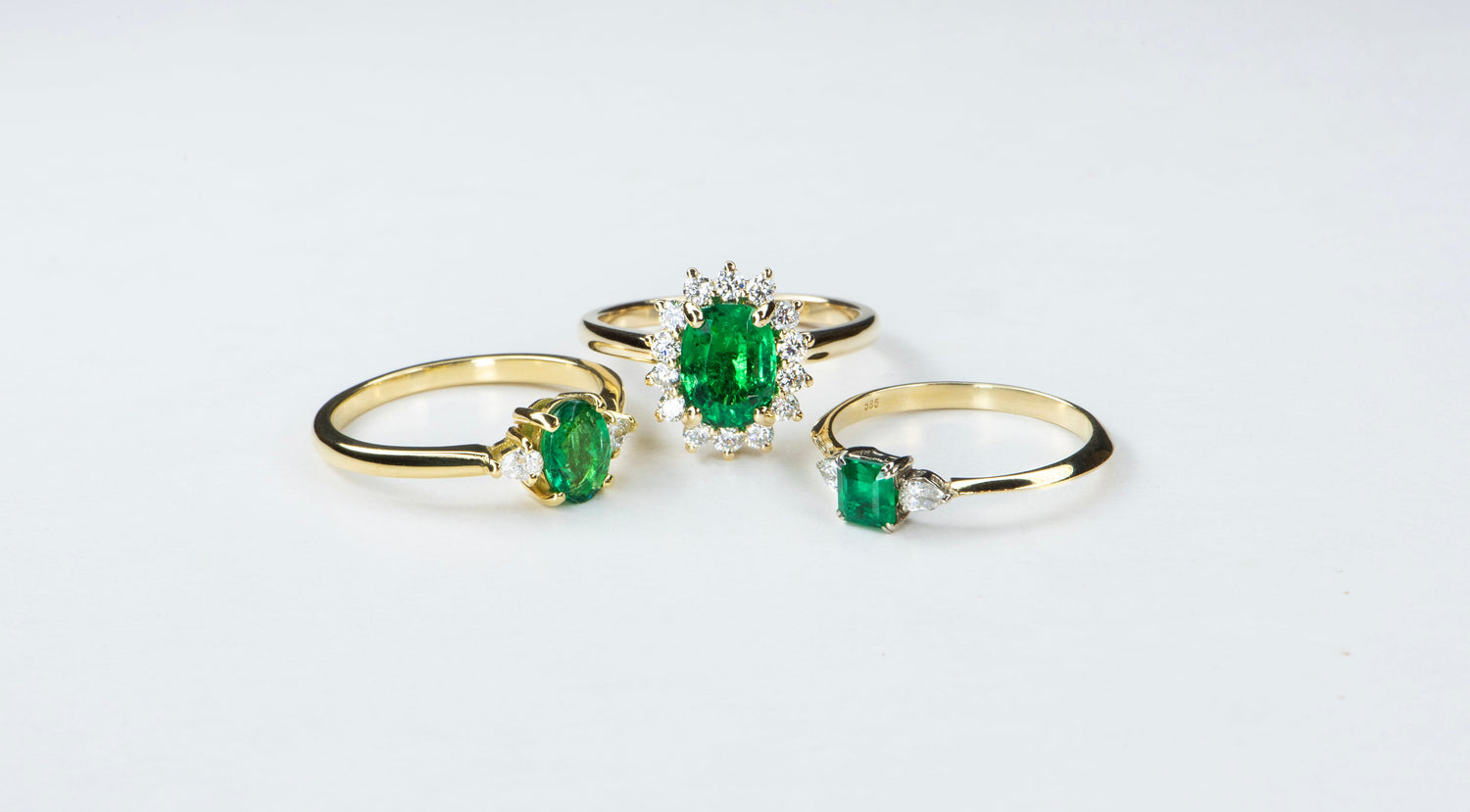 Emerald Engagement Rings Image