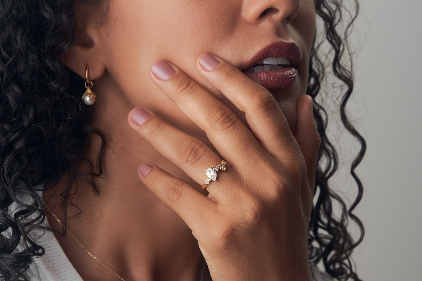 PEAR ASYMMETRICAL CLUSTER