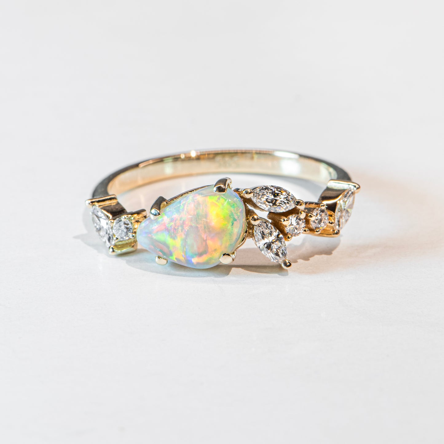 1ct Opal Diamond Ring - LUNARIA