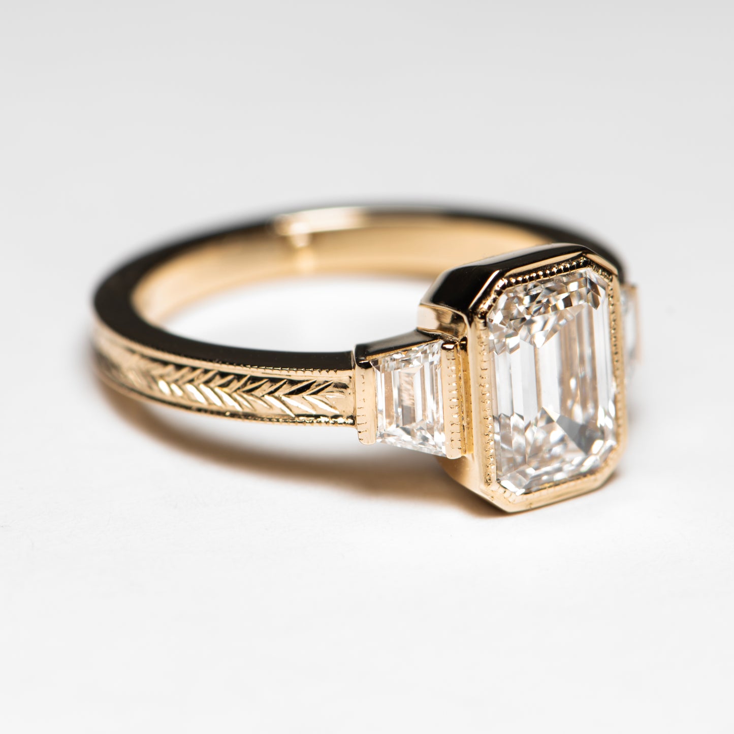 color_yellow_gold