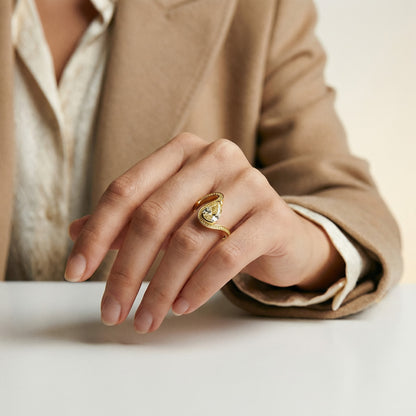 PEAR SOLITAIRE ASYMMETRICAL PAVE BAND
