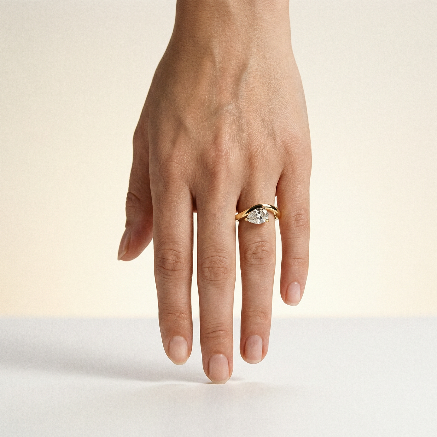 EAST WEST PEAR SOLITAIRE
