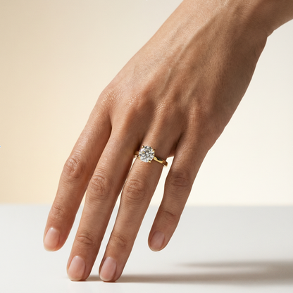 ROUND SOLITAIRE